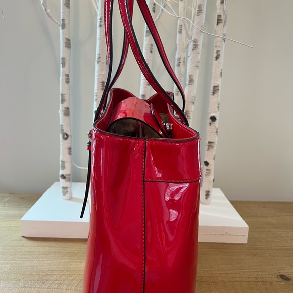 GUESS RED HANDBAG - Picture 6 of 6